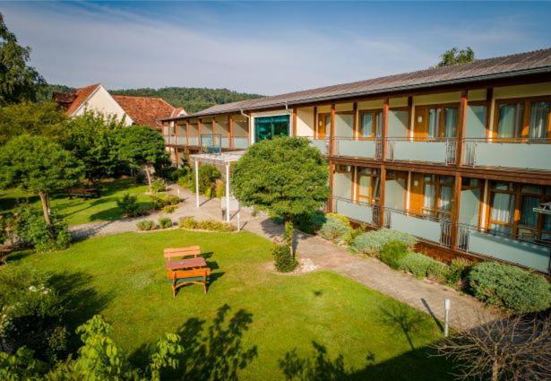 Hotel Locker & Legere Sankt Ruprecht an der Raab Exteriör bild