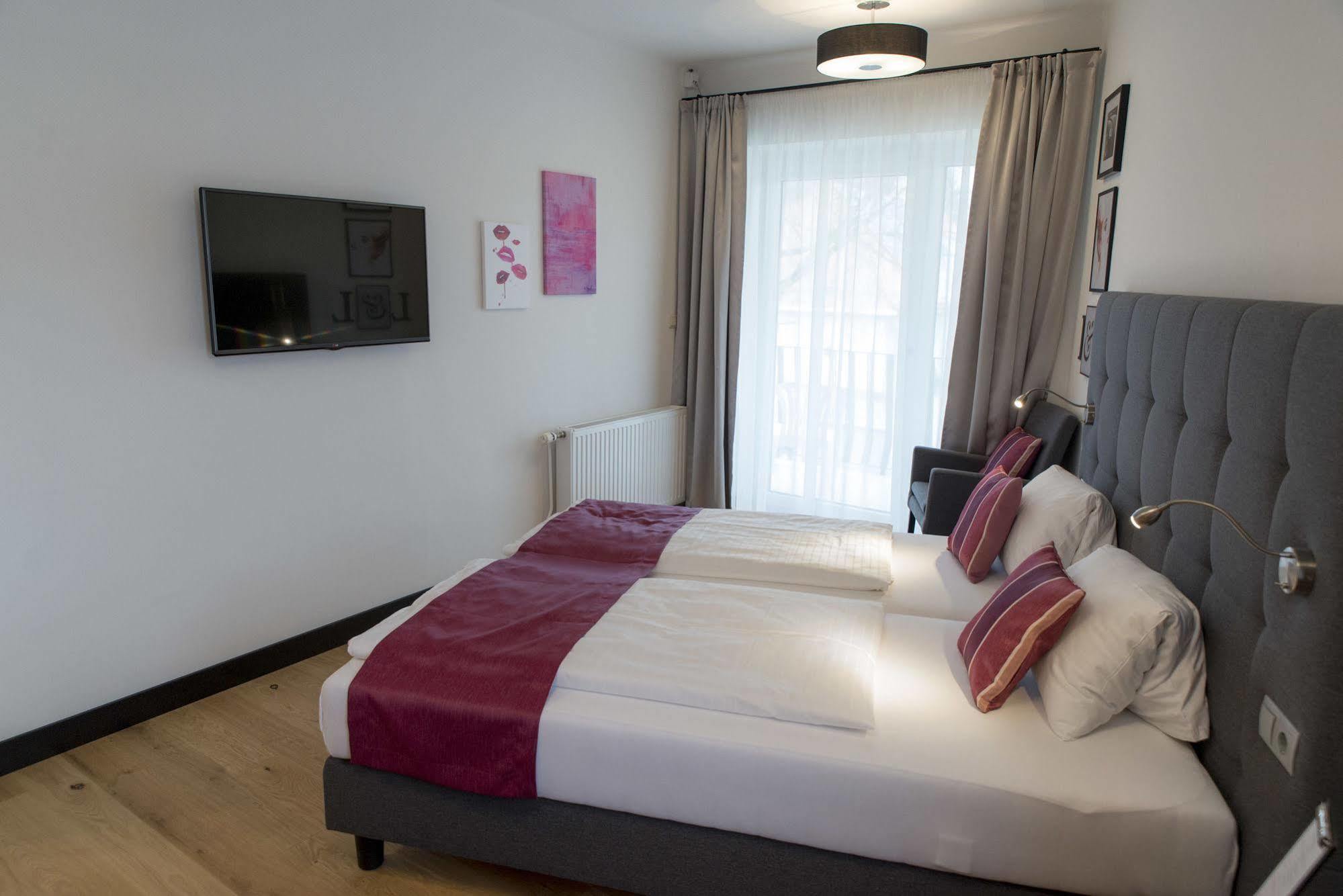 Hotel Locker & Legere Sankt Ruprecht an der Raab Exteriör bild
